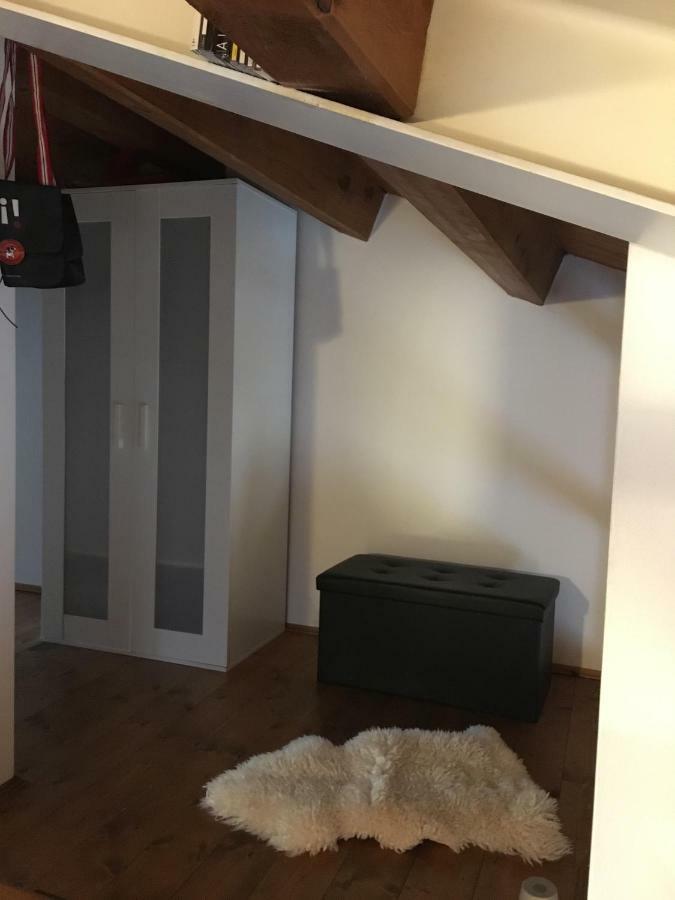 Casa Vacanze Chez La Reine - Holiday Home Vicenza Buitenkant foto