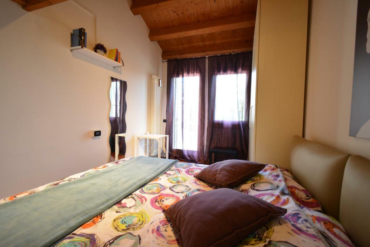 Casa Vacanze Chez La Reine - Holiday Home Vicenza Buitenkant foto